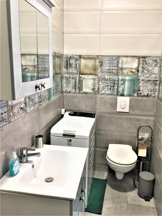 Lost Apartament